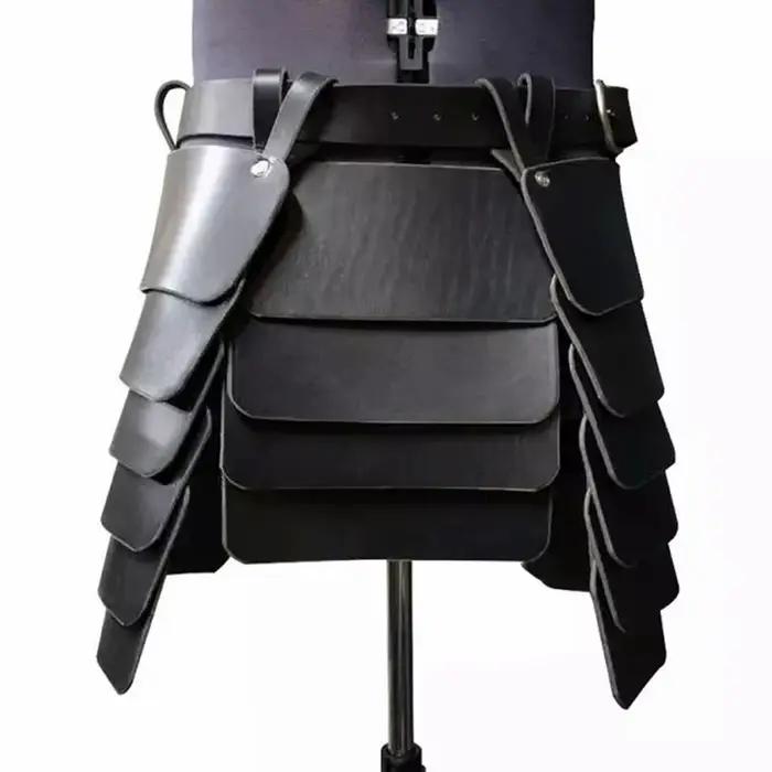 Armure de jambe de chevalier Viking médiéval, ceinture à pompons en cuir, jupe de combat du roi celt