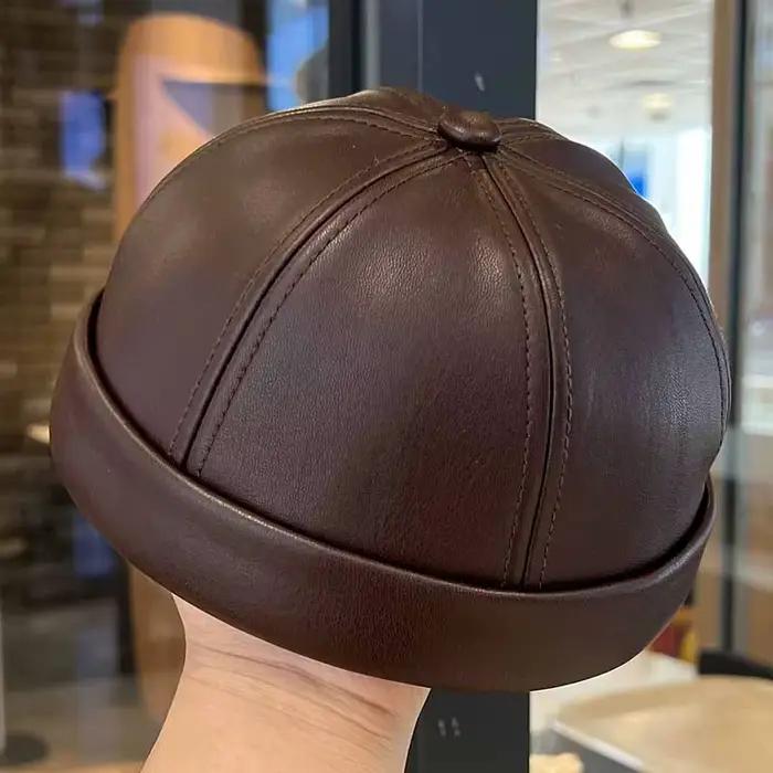 Chapeau de propriétaire en cuir vintage de printemps et d'été avec hip hop réglable et chapeau en pe