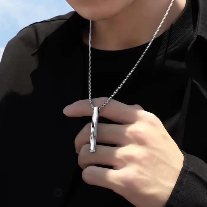 Collier pour hommes, pendentif en spirale