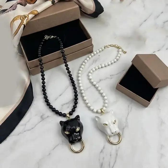 Collier en alliage de perles avec pendentif tête de léopard en émail, bijoux rétro tendance, chaîne de clavicule pour femme