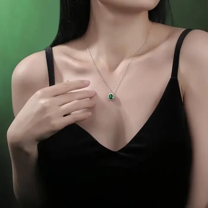 Collier pendentif émeraude M-JAJA 1/1