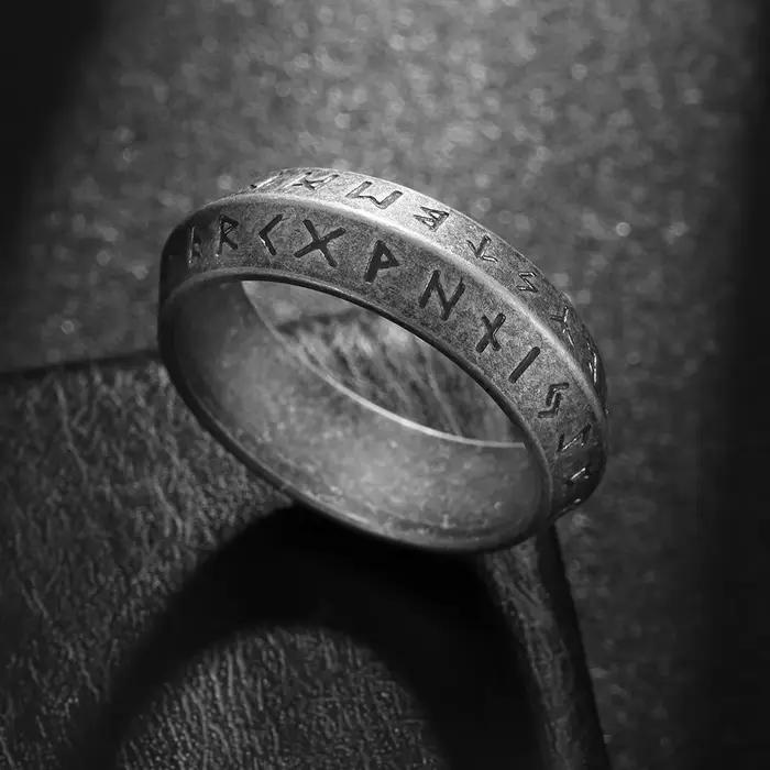 Bague Viking nordique Futhark Runes pour hommes