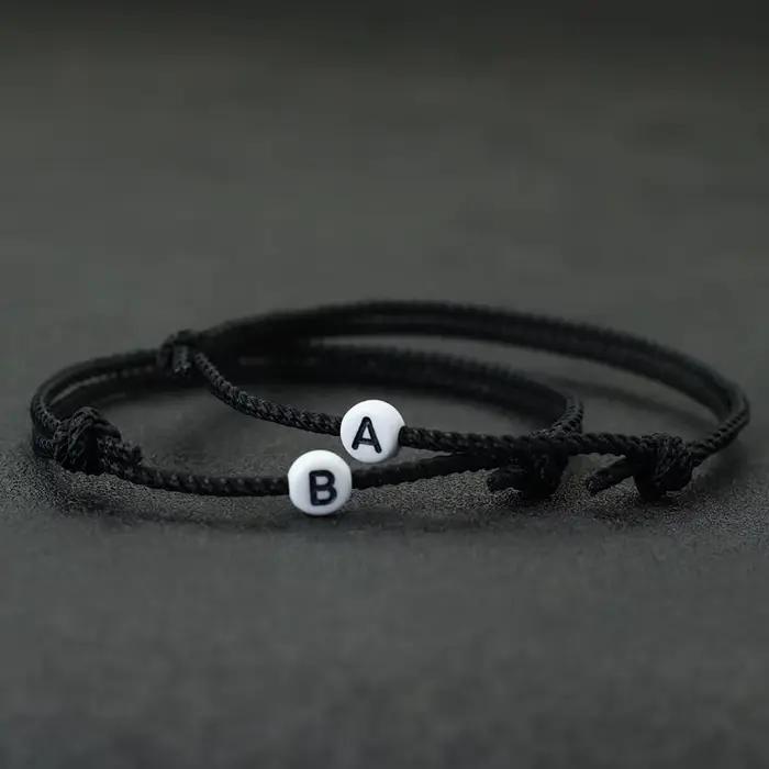 Style Simple 26 lettres Bracelet unisexe fait à la main tissage noir chaîne Braslet premier nom Bracelet réglable loisirs Pulseira