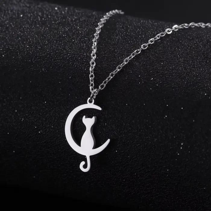 Collier pendentif chat lune croissante Skyrim en acier inoxydable pour femme, chaîne de cou, ras-de-cou, bijoux animaux mignons Kpop, cadeau d'anniversaire