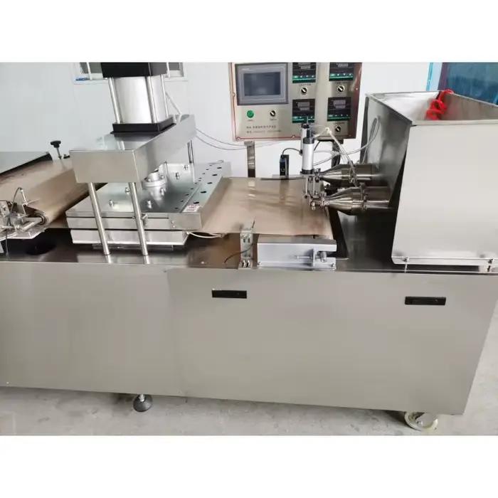Machine à tortillas artisanale de petite taille pour la production de nourriture gastronomique