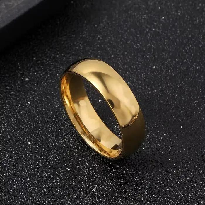 Bague chevalière lisse version légère, bagues de mariage couleur or pour femmes, bague en acier inoxydable brillant pour hommes