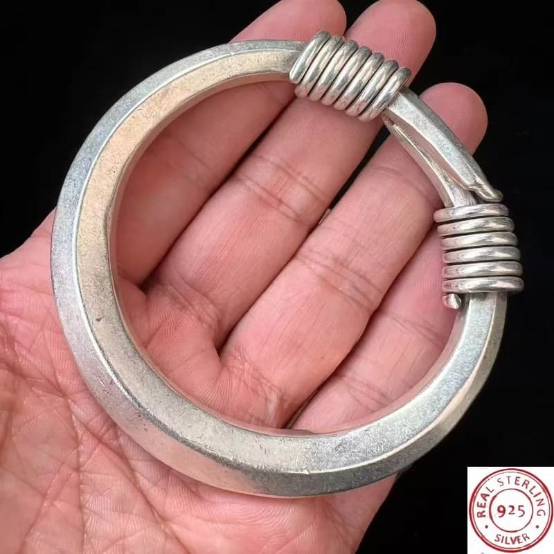 Bracelet ethnique Miao & Dong plaqué argent 925, finition lisse vintage, design push-pull fait main,
