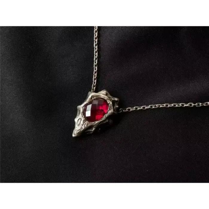 Collier pour femmes diable May Cry colliers femme Dante bijoux tendance cou mode Couples fête cadeau rouge strass pendentif
