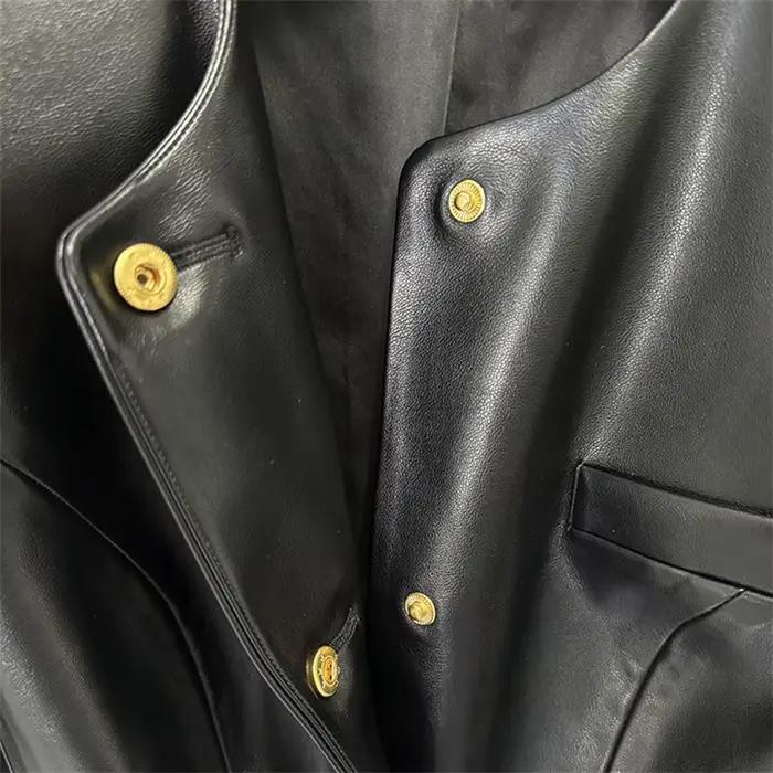Veste en cuir femme nouveau automne 2025 simple boutonnage coupe ajustée col rond haut à manches longues en cuir artificiel PU manteau femme