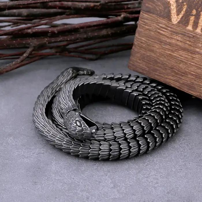 Collier Viking Ouroboros en acier inoxydable pour hommes, collier de salle gothique punk, mode motard, bijoux à breloques vintage, cadeau, vente en gros