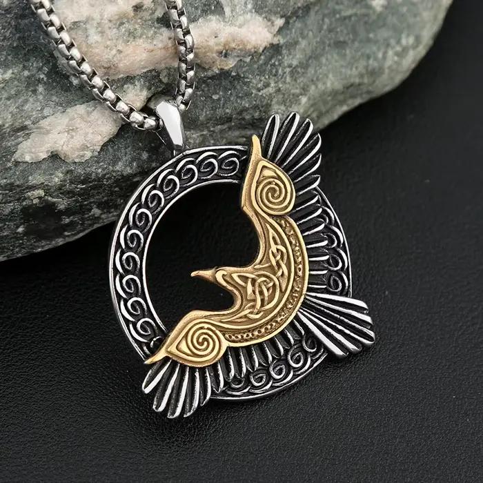 Collier aigle Odin style punk en acier inoxydable pour hommes bijou mythologie nordique cadeau occasions spéciales