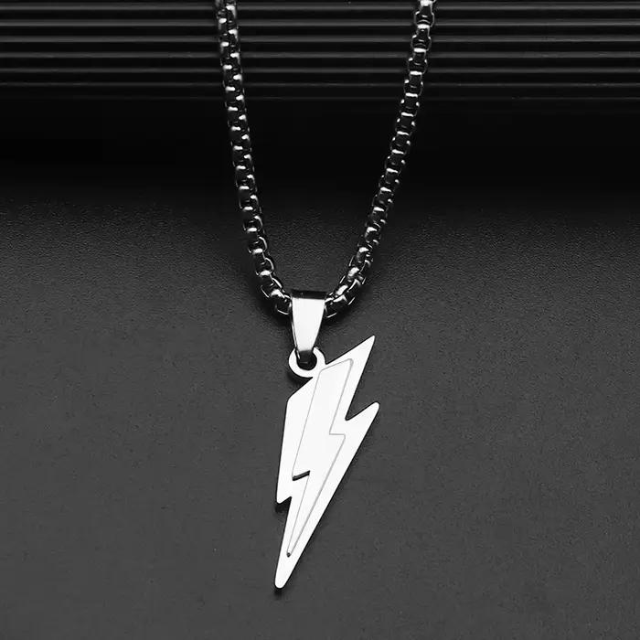 Collier pendentif éclair en acier inoxydable, mode minimaliste, polyvalent, ras-de-cou tendance, unisexe, longue chaîne de clavicule, ton or/argent