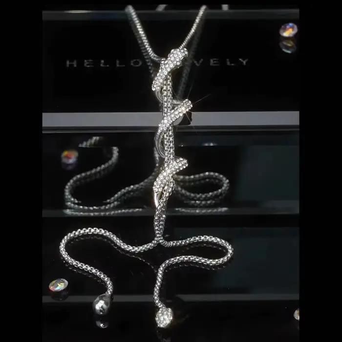 Mode femmes Collier Femme cristal Long Collier déclaration strass serpent pull chaîne colliers pendentifs pour Bijoux Bijoux