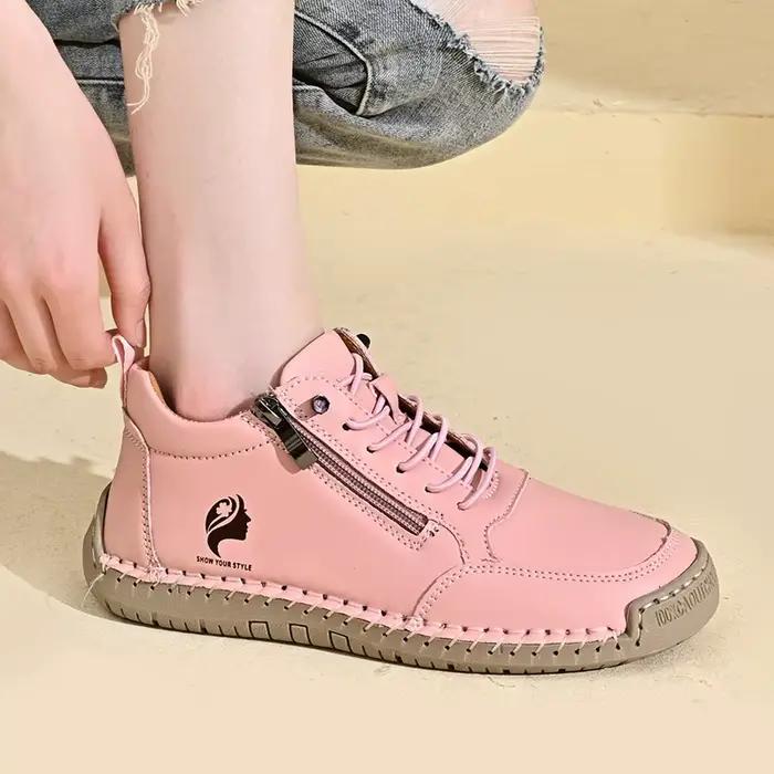 Femmes à la main en cuir chaussures décontractées mode femmes bottines en plein air antidérapant chaussures pour femmes Style britannique rétro femmes bottes