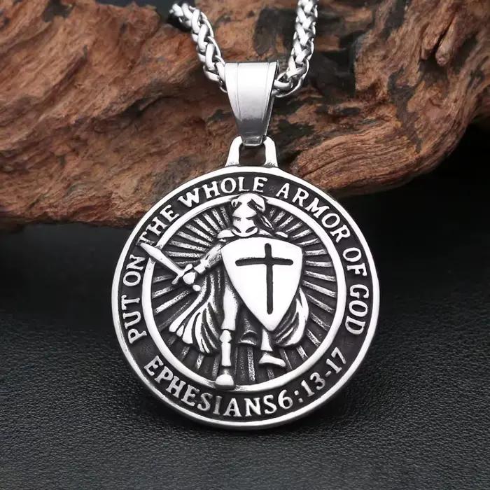 Colliers pendentif chevalier épée en acier inoxydable pour hommes, collier vintage, templier médiéval punk, Kokor, bijoux de motard, livraison directe