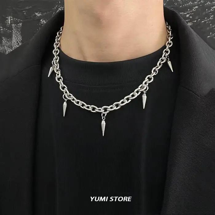 Hip Hop Rivet collier pour homme femme titane acier cône pendentif pull chaîne tour de cou bijoux Punk mâle Cool accessoires