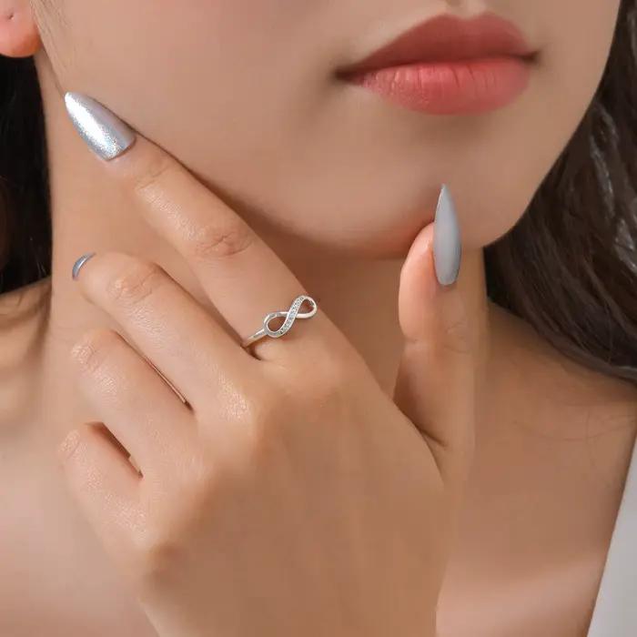 Bague classique en Zircon cubique fin, amour infini, réglable, couleur argent, géométrique, en métal, pour femmes, bijoux de fiançailles et de mariage