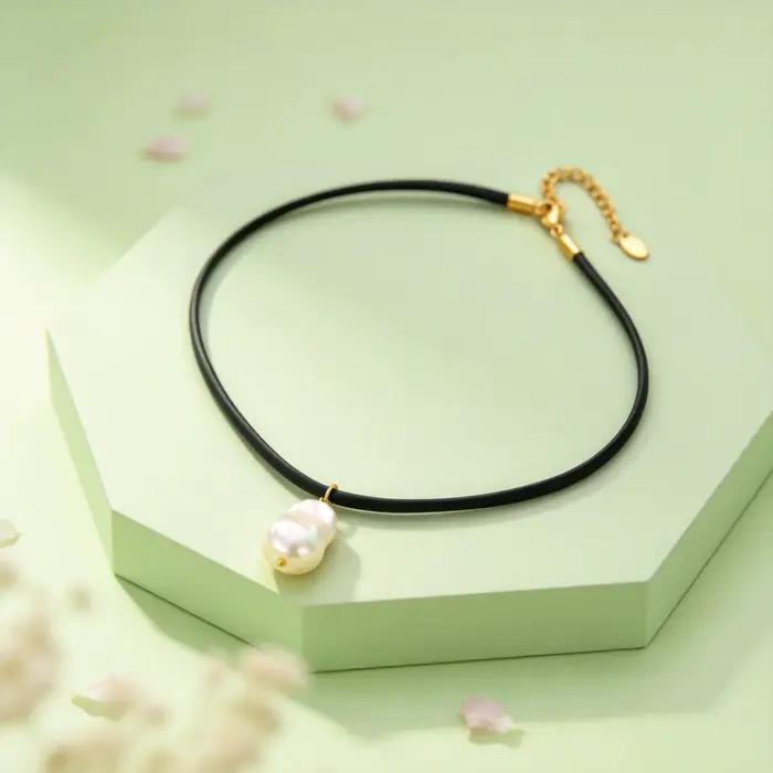 Collier ras du cou en cuir noir avec perles baroques, bande en cuir souple, perles d'eau douce irrégulières, réglable, bijou de cou vintage pour femme