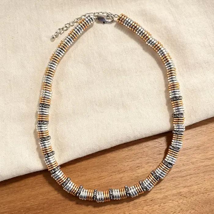 Collier contemporain en métal mélangé à disques superposés, ton or et argent, avec cristaux étincelants, bijou statement pour tenue de soirée
